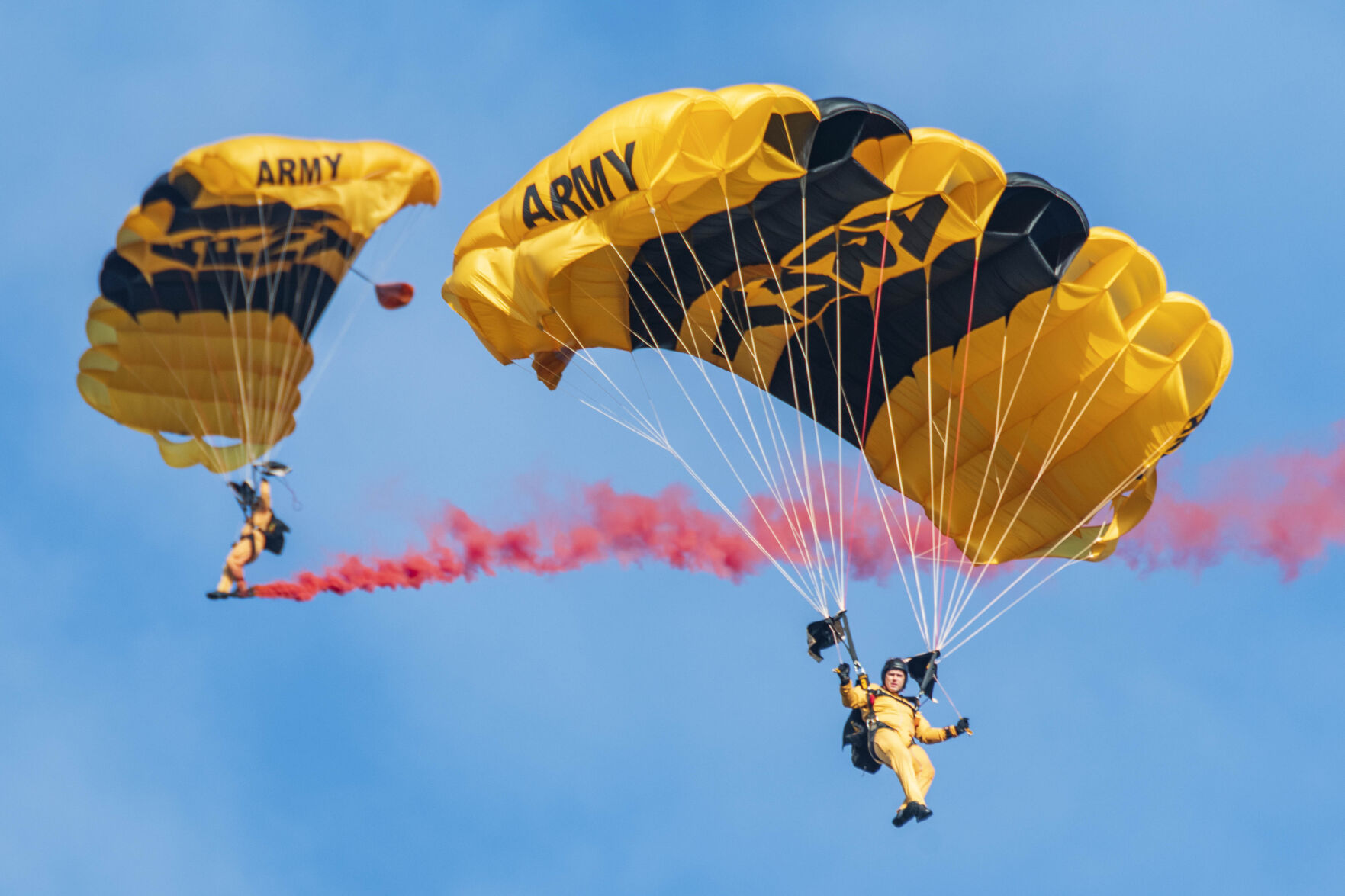 The Golden Knights implement a “Green Platoon” initiative to recruit local Fort Bragg Soldiers that aspire to become Golden Knights, but lack skydiving experience. (Photo by Sgt. Brian Collett courtesy of DCASE)